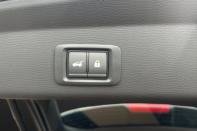 2026 Nissan Rogue Plug-In Hybrid Platinum