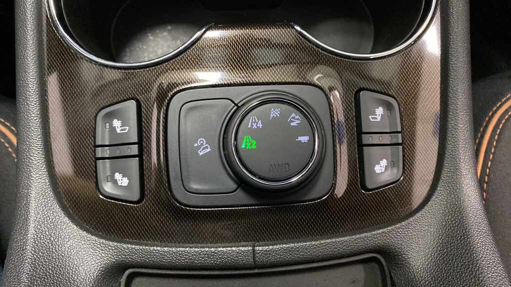 2020 GMC Acadia AT4