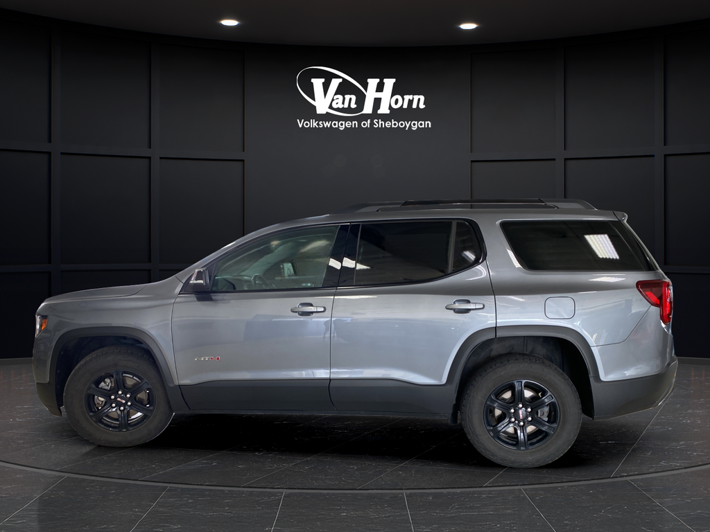 2020 GMC Acadia AT4