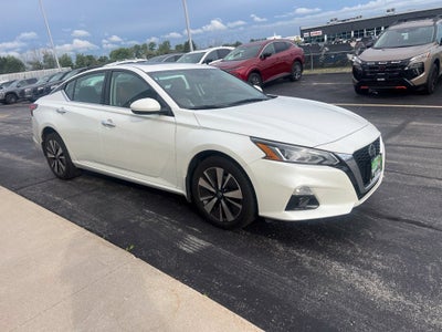 2020 Nissan Altima 2.5 SV