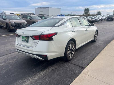 2020 Nissan Altima 2.5 SV