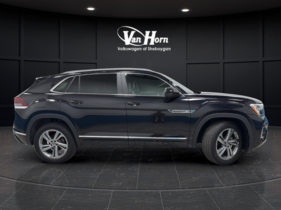 2024 Volkswagen Atlas Cross Sport 2.0T SEL R-Line