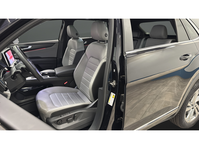 2024 Volkswagen Atlas Cross Sport 2.0T SEL R-Line