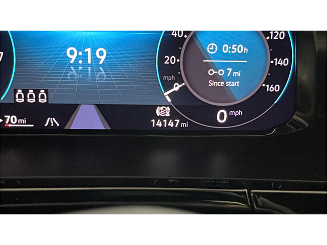 2025 Volkswagen Atlas Cross Sport 2.0T SEL R-Line Black