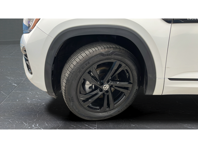 2025 Volkswagen Atlas Cross Sport 2.0T SEL R-Line Black