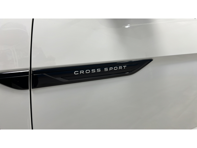 2025 Volkswagen Atlas Cross Sport 2.0T SEL R-Line Black