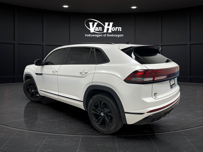 2025 Volkswagen Atlas Cross Sport 2.0T SEL R-Line Black