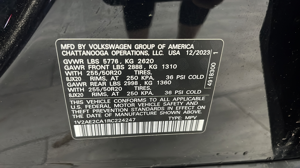 2024 Volkswagen Atlas Cross Sport 2.0T SEL R-Line