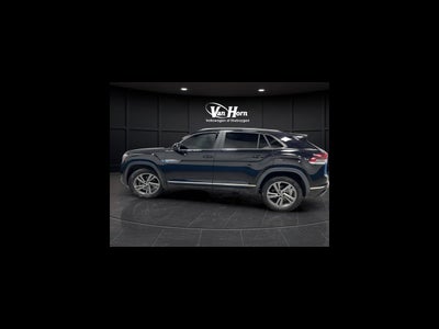 2024 Volkswagen Atlas Cross Sport 2.0T SEL R-Line