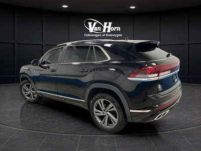 2024 Volkswagen Atlas Cross Sport 2.0T SEL R-Line