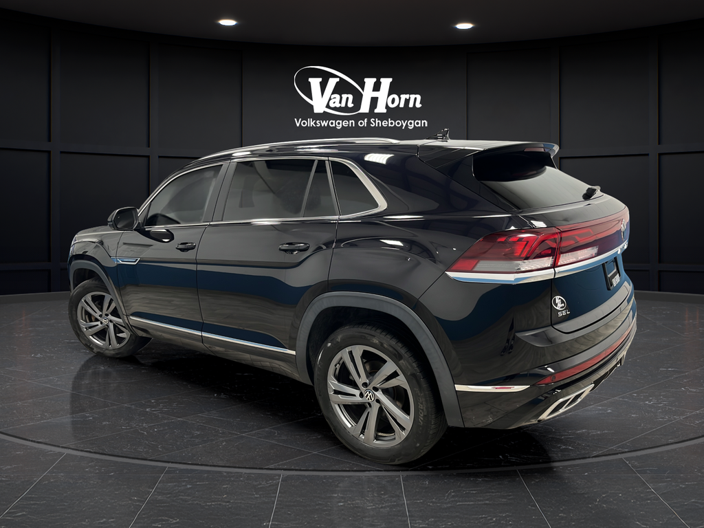 2024 Volkswagen Atlas Cross Sport 2.0T SEL R-Line