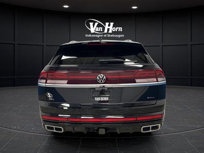 2024 Volkswagen Atlas Cross Sport 2.0T SEL R-Line