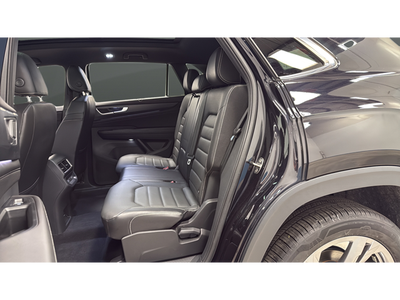2024 Volkswagen Atlas Cross Sport 2.0T SEL R-Line