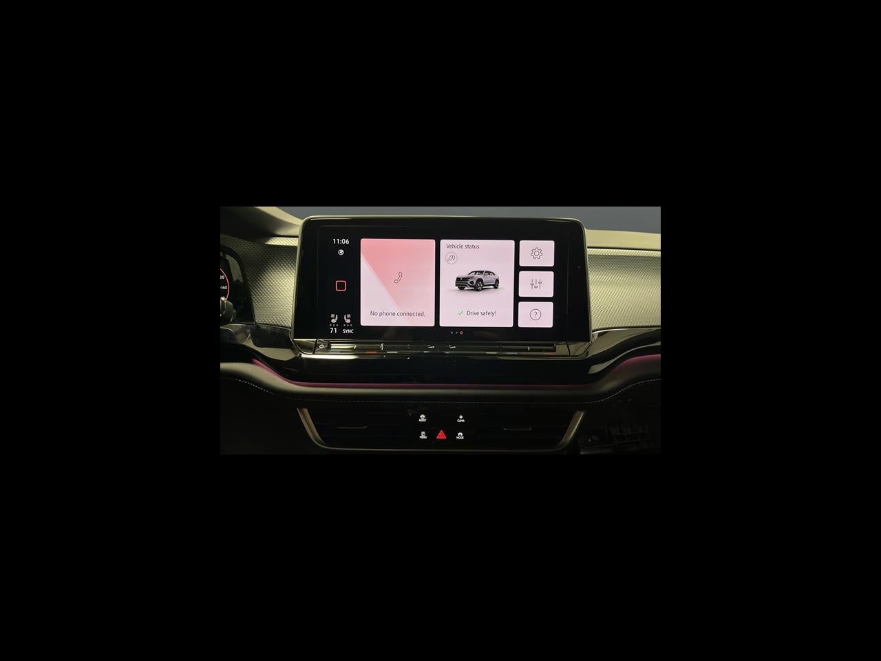 2024 Volkswagen Atlas Cross Sport 2.0T SEL R-Line