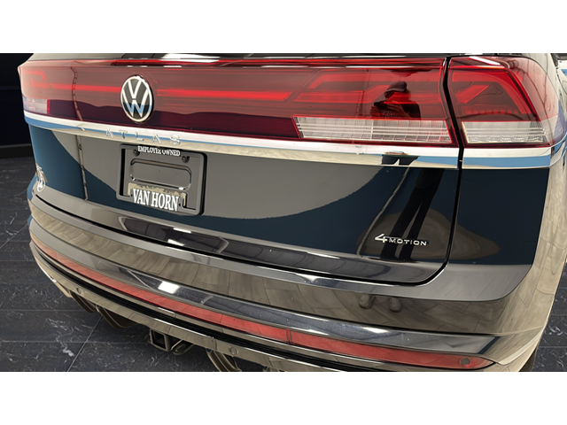 2024 Volkswagen Atlas Cross Sport 2.0T SEL R-Line