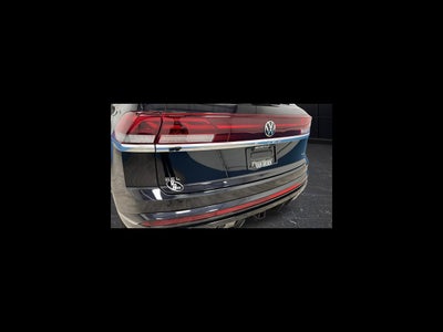 2024 Volkswagen Atlas Cross Sport 2.0T SEL R-Line