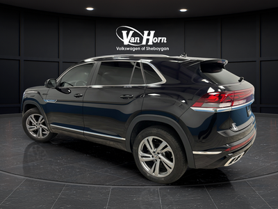 2024 Volkswagen Atlas Cross Sport 2.0T SEL R-Line