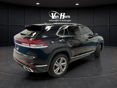 2024 Volkswagen Atlas Cross Sport 2.0T SEL R-Line