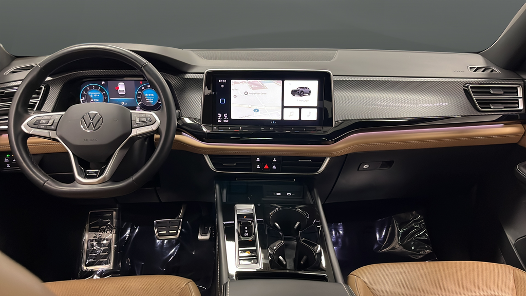 2024 Volkswagen Atlas Cross Sport 2.0T SEL R-Line