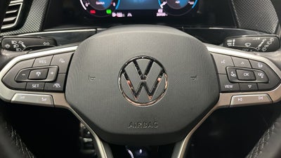 2024 Volkswagen Atlas Cross Sport 2.0T SEL R-Line