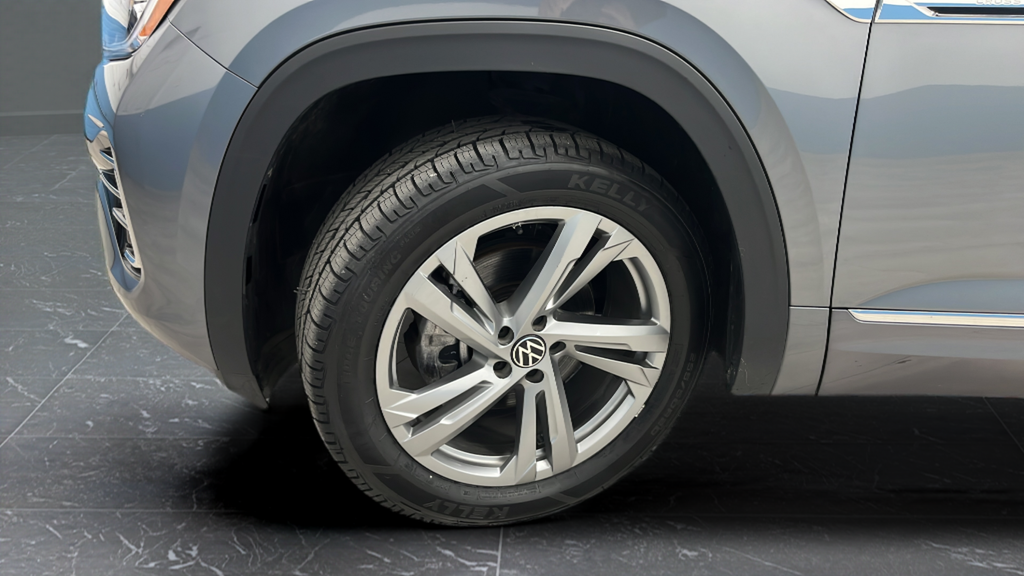 2024 Volkswagen Atlas Cross Sport 2.0T SEL R-Line