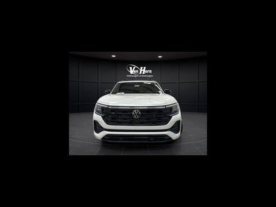 2025 Volkswagen Atlas Cross Sport 2.0T SEL R-Line Black