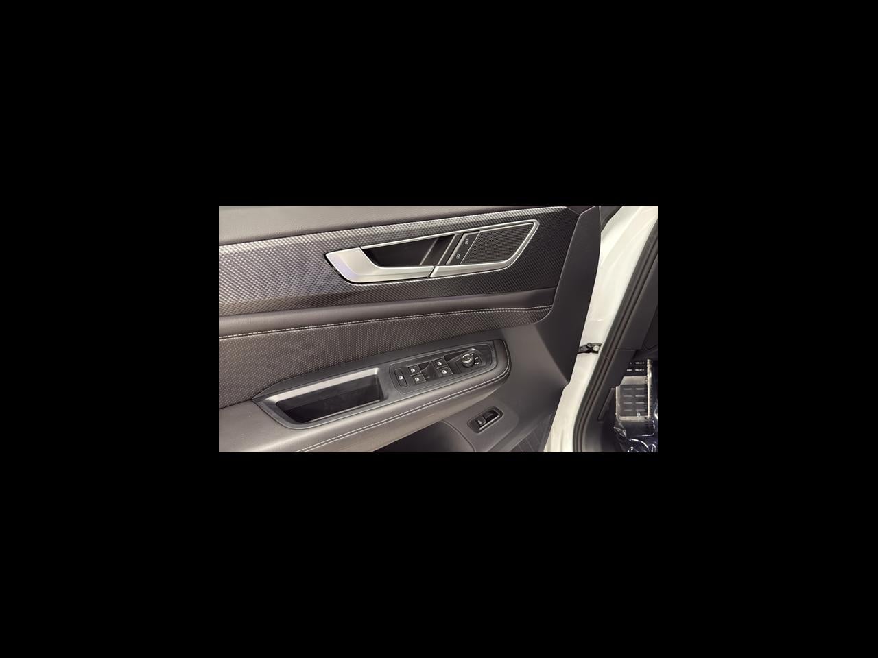 2025 Volkswagen Atlas Cross Sport 2.0T SEL R-Line Black