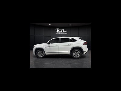 2025 Volkswagen Atlas Cross Sport 2.0T SEL R-Line Black