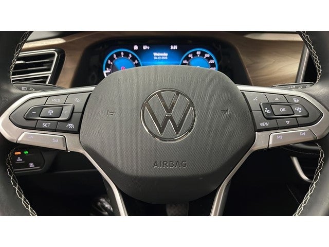 2024 Volkswagen Atlas 2.0T SE