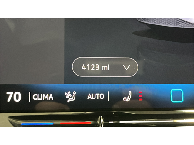 2024 Volkswagen ID.4 Pro