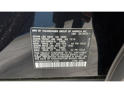 2024 Volkswagen ID.4 Pro