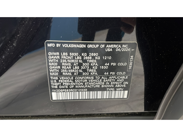 2024 Volkswagen ID.4 Pro