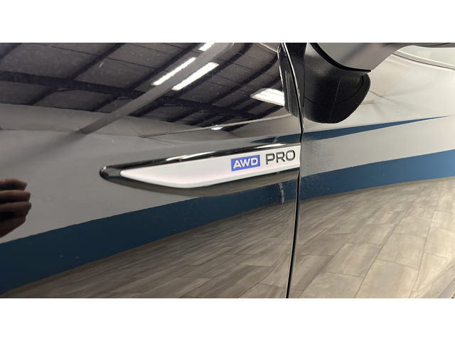 2024 Volkswagen ID.4 Pro