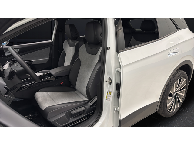 2024 Volkswagen ID.4 Pro