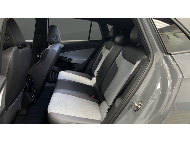 2025 Volkswagen ID.4 Pro