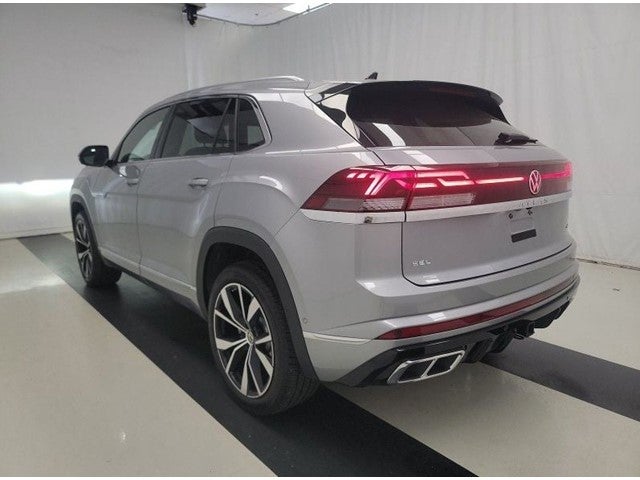 2026 Volkswagen Atlas Cross Sport SEL Premium R-Line