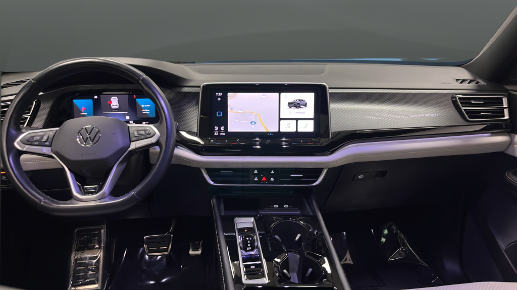 2024 Volkswagen Atlas Cross Sport 2.0T SEL Premium R-Line