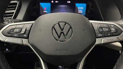 2024 Volkswagen Atlas Cross Sport 2.0T SEL Premium R-Line
