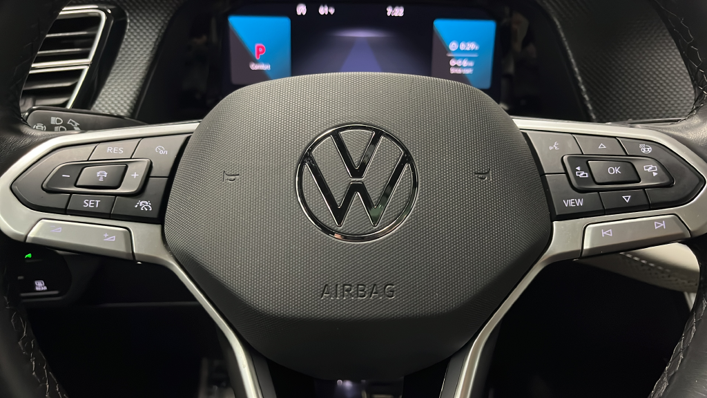 2024 Volkswagen Atlas Cross Sport 2.0T SEL Premium R-Line