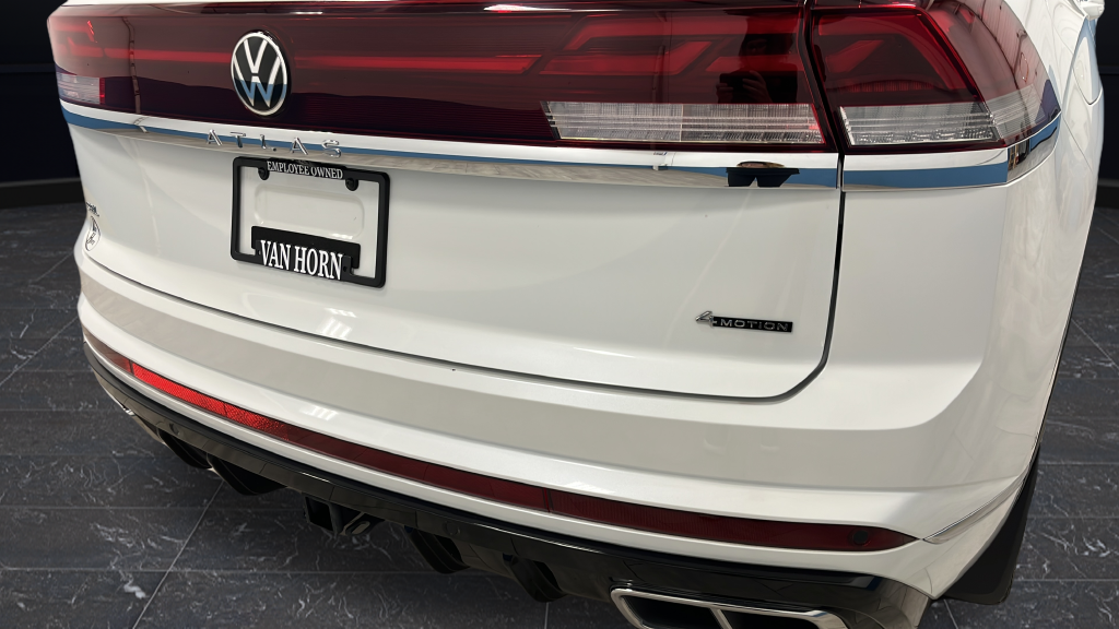 2024 Volkswagen Atlas Cross Sport 2.0T SEL Premium R-Line