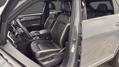 2023 Volkswagen Atlas Cross Sport 3.6L V6 SEL Premium R-Line