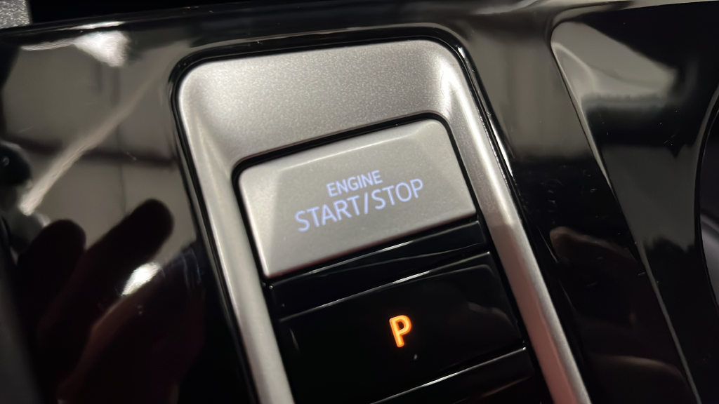2025 Volkswagen Atlas Cross Sport 2.0T SEL Premium R-Line