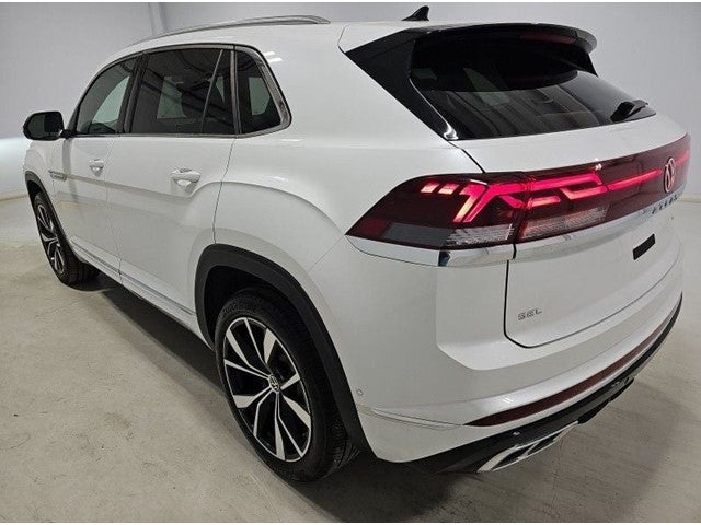 2025 Volkswagen Atlas Cross Sport 2.0T SEL Premium R-Line