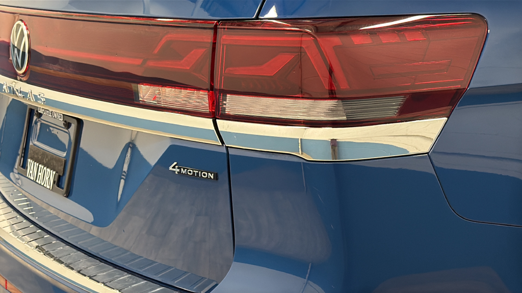 2025 Volkswagen Atlas 2.0T SEL Premium R-Line
