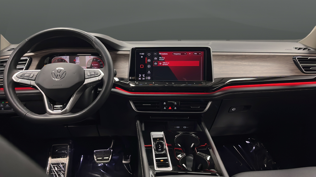 2025 Volkswagen Atlas 2.0T SEL Premium R-Line