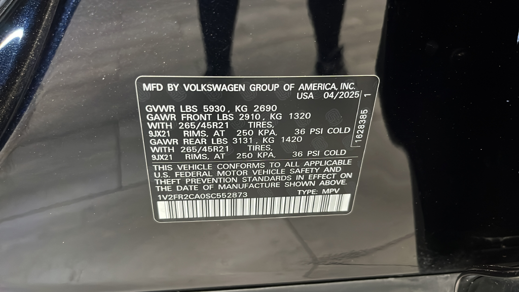 2025 Volkswagen Atlas 2.0T SEL Premium R-Line