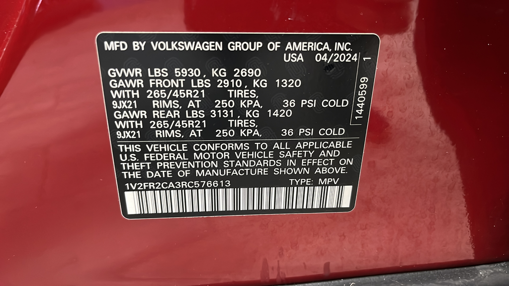 2024 Volkswagen Atlas 2.0T SEL Premium R-Line
