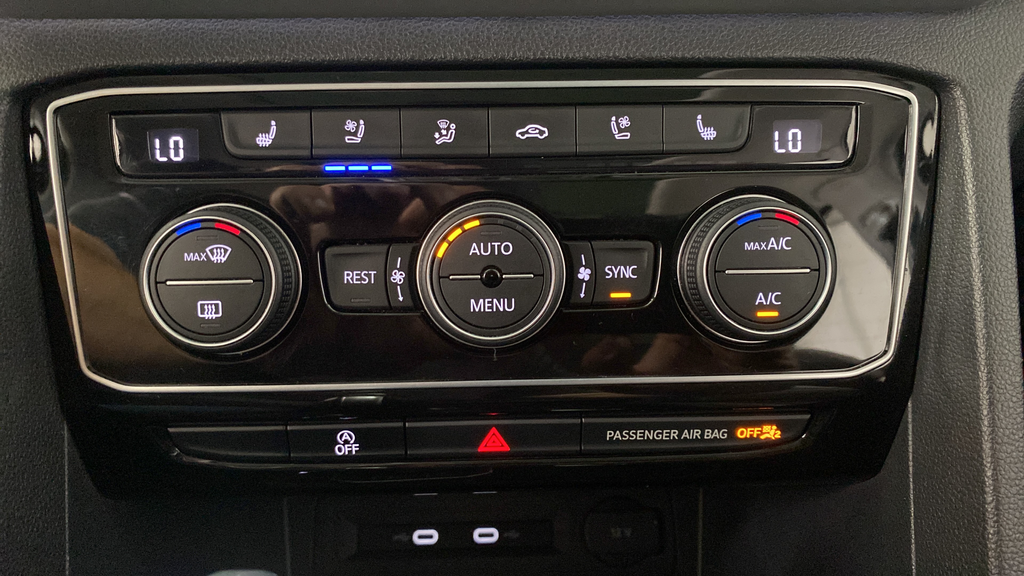 2022 Volkswagen Atlas 3.6L V6 SEL Premium R-Line