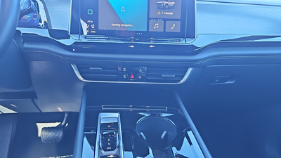 2026 Volkswagen Atlas Cross Sport SE w/Technology