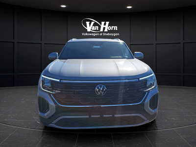 2026 Volkswagen Atlas Cross Sport SE w/Technology